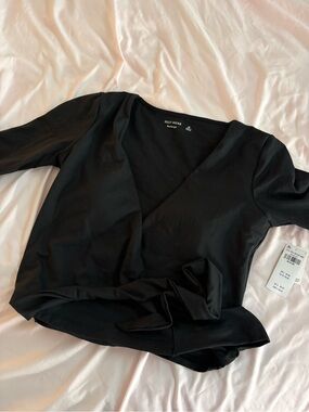Gilly Hicks Black Wrap Pullover Top